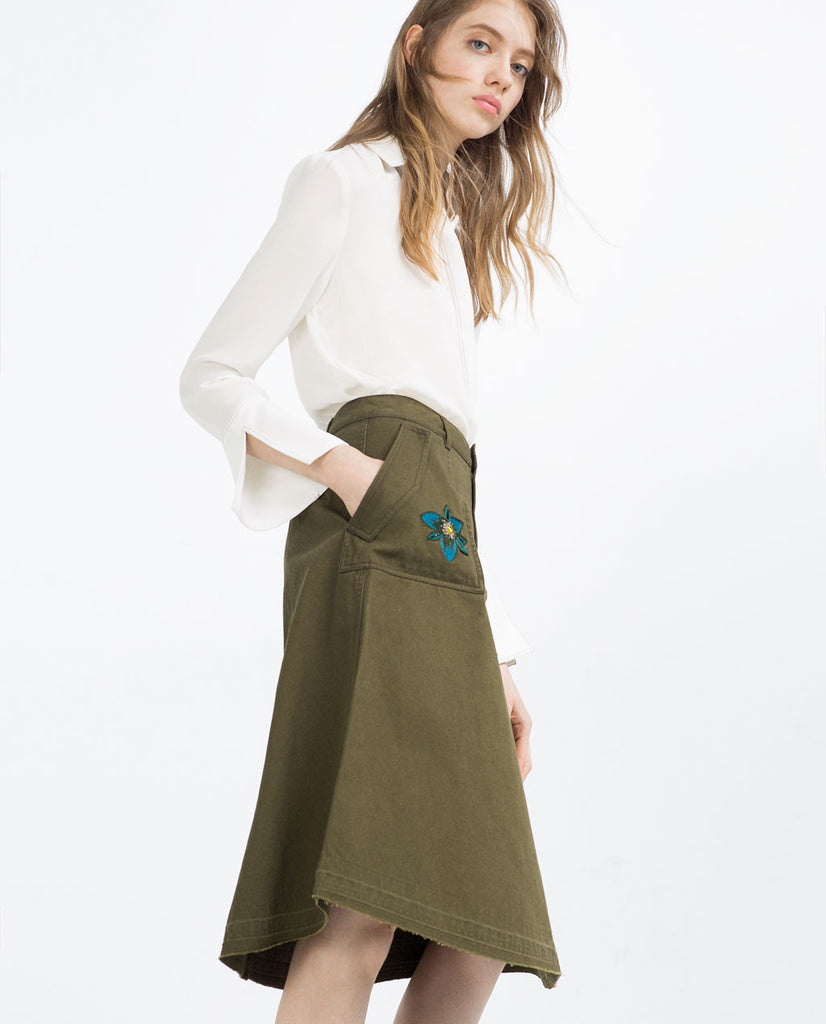 EMBROIDERED SKIRT