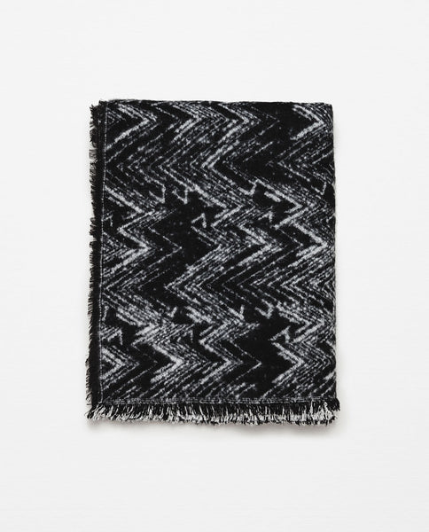 HERRINGBONE SCARF