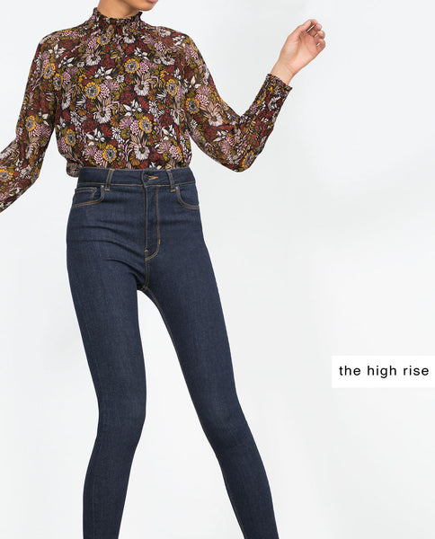 HIGH-WAIST JEANS